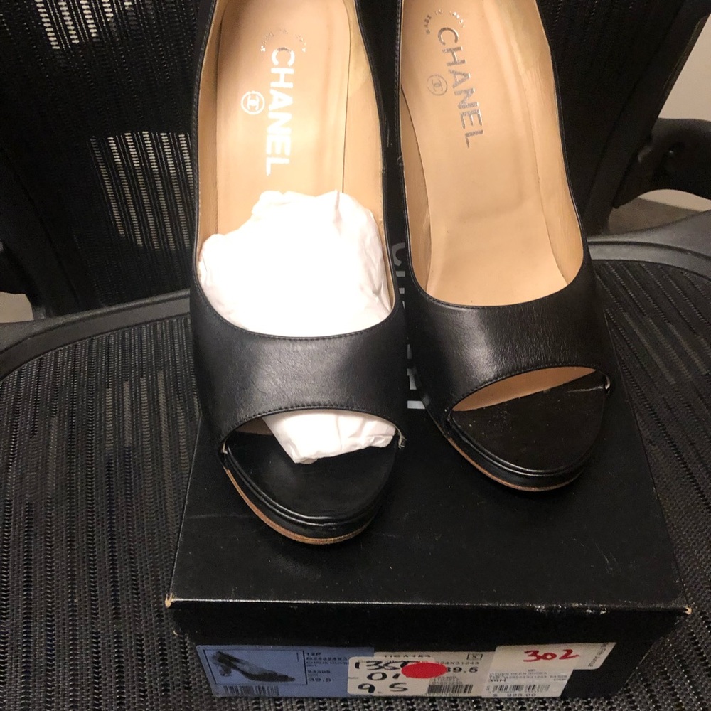 - Chanel peep toe black leather shoes